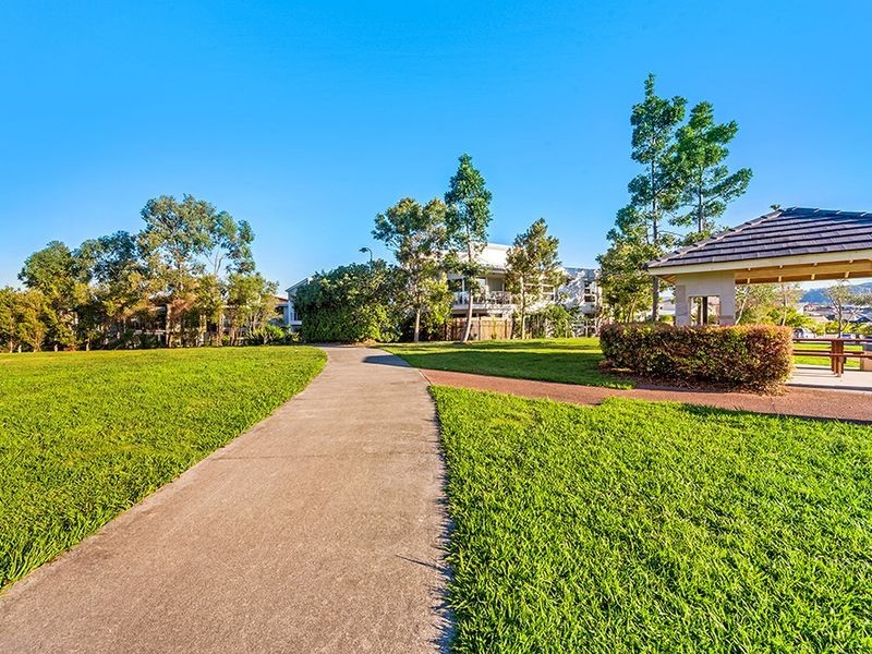 1/11 Cezaire Avenue, Varsity Lakes QLD 4227