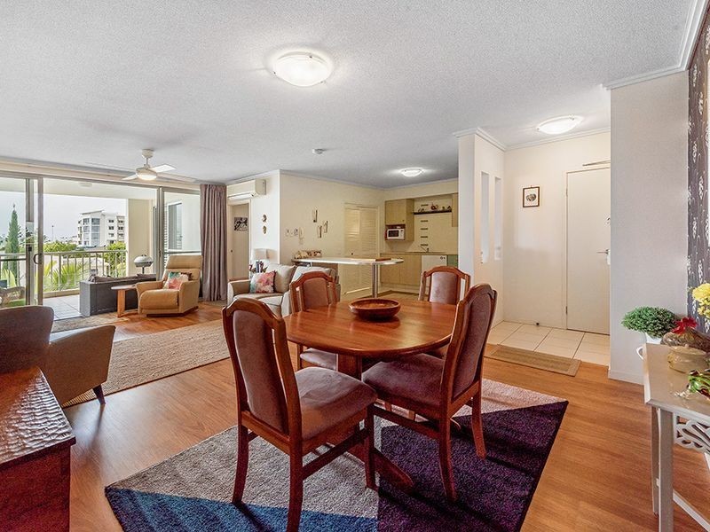 Unit 17/64 Riverwalk Avenue, Robina QLD 4226