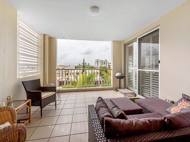 Unit 17/64 Riverwalk Avenue, Robina QLD 4226