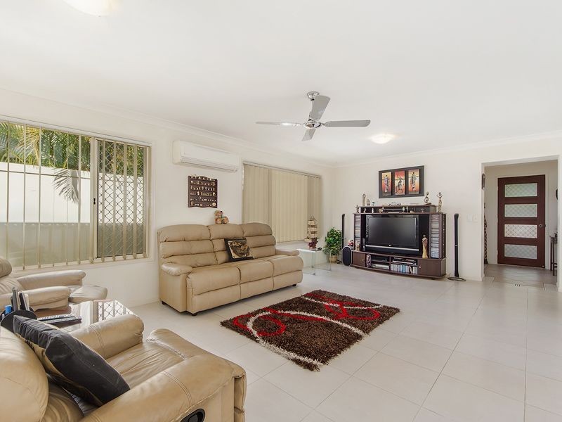 69/2-4 Langport Parade, Mudgeeraba QLD 4213