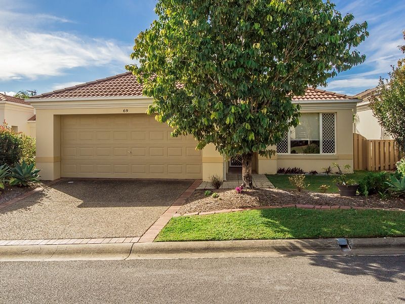 69/2-4 Langport Parade, Mudgeeraba QLD 4213