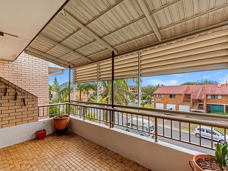 5/1 Angie Court, Mermaid Waters QLD 4218