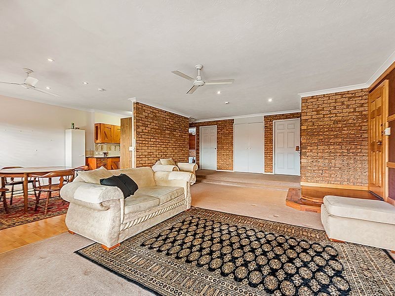 5/1 Angie Court, Mermaid Waters QLD 4218