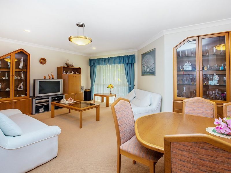 6 Anglesea Court, Robina QLD 4226