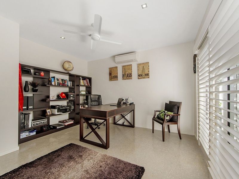 336 Ron Penhaligon Way, Robina QLD 4226