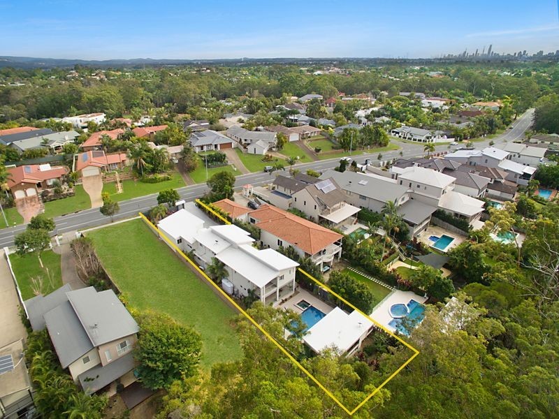 336 Ron Penhaligon Way, Robina QLD 4226