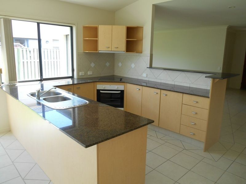 69 Olympus Drive, Robina QLD 4226