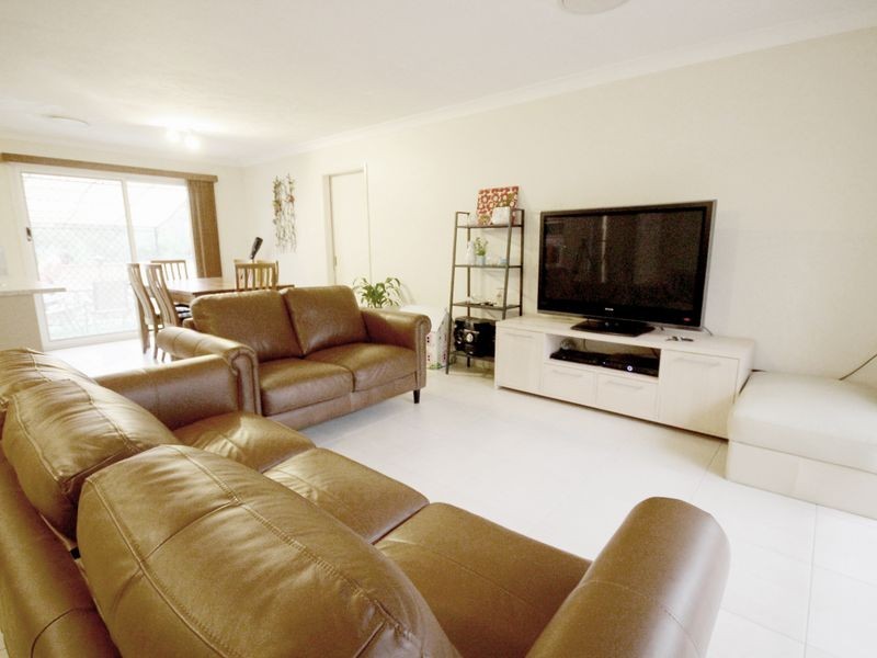 9/51 Cottesloe Drive, Robina QLD 4226