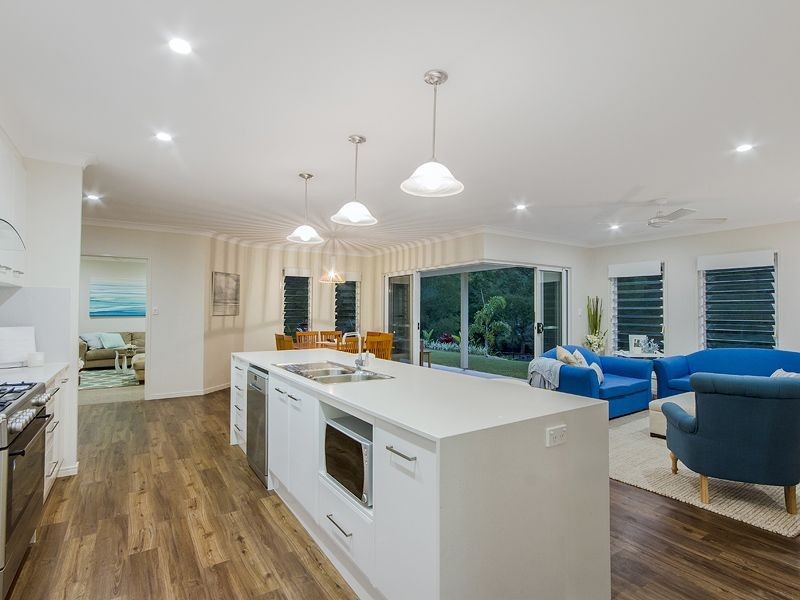 168 Country Crescent, Nerang QLD 4211