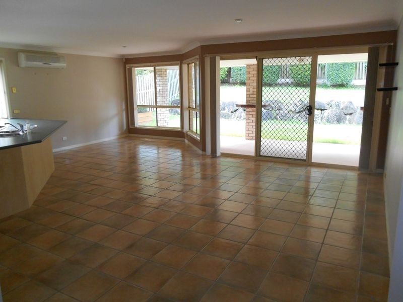 5 Mountain Ash Circuit, Robina QLD 4226