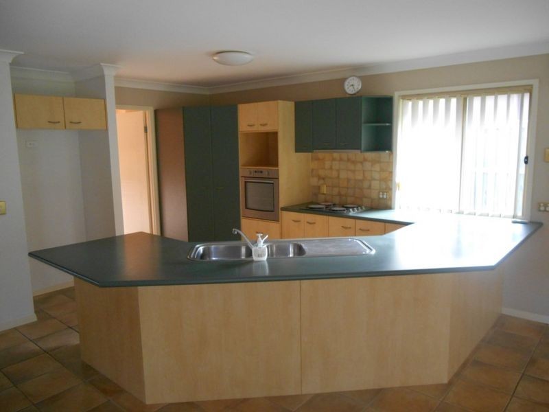 5 Mountain Ash Circuit, Robina QLD 4226