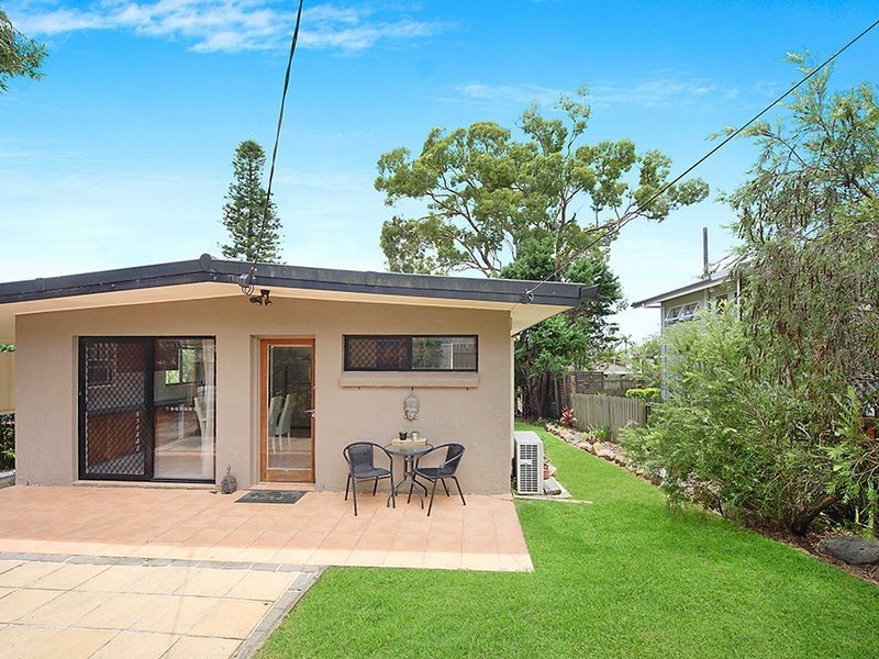 11 Susanne Street, Southport QLD 4215