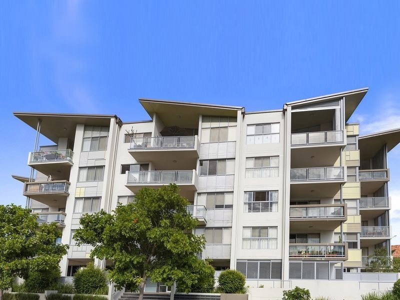 105/60 Riverwalk Avenue, Robina QLD 4226
