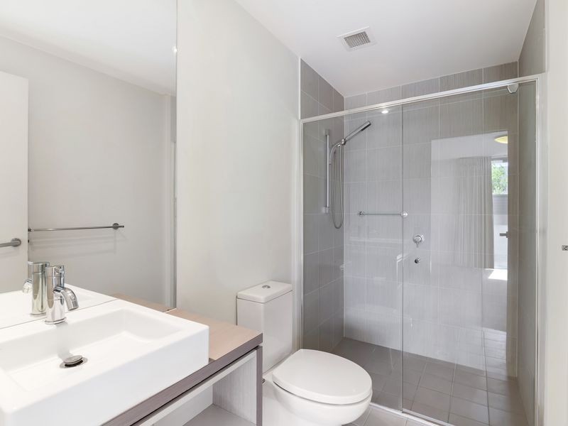 105/60 Riverwalk Avenue, Robina QLD 4226