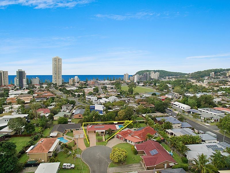 61 Bluejay Street, Burleigh Waters QLD 4220