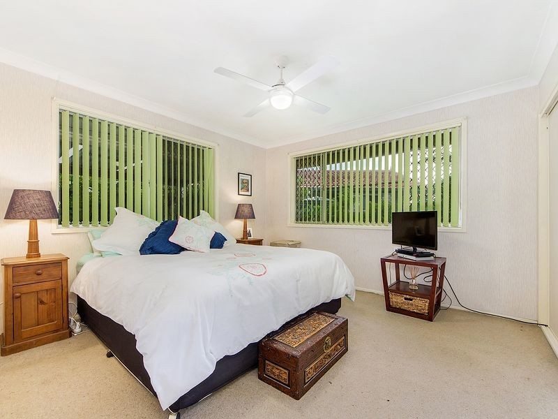 61 Bluejay Street, Burleigh Waters QLD 4220