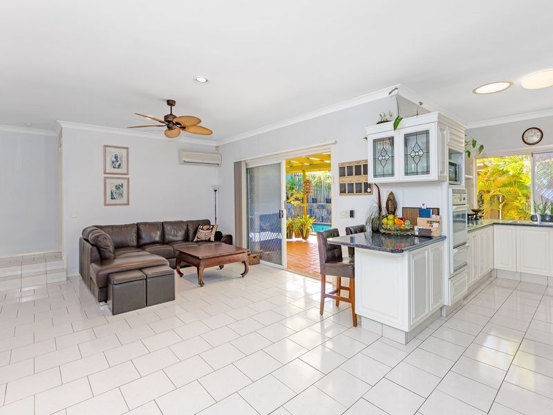 317 Ron Penhaligon Way, Robina QLD 4226