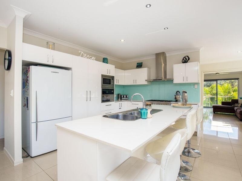 32 Asperia Street, Reedy Creek QLD 4227