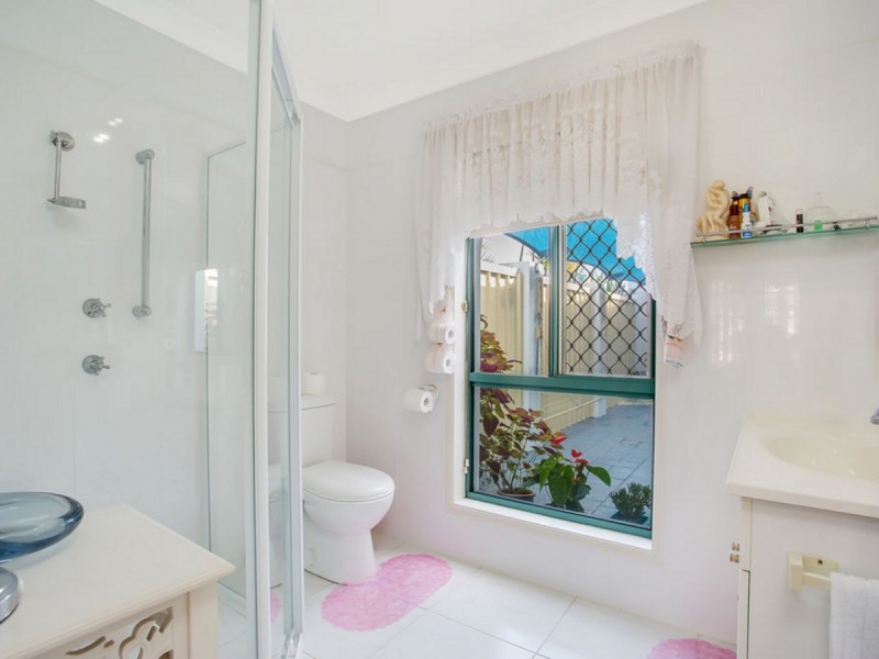 20 Georgetown Street, Varsity Lakes QLD 4227