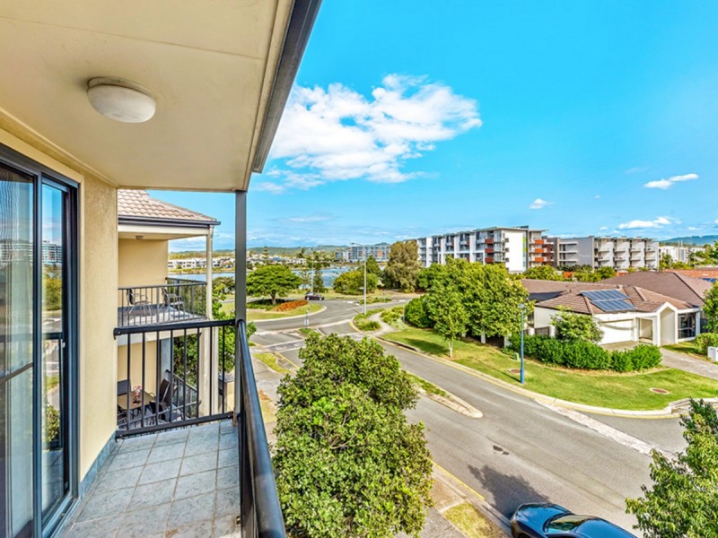 6/34 North Shore Avenue, Varsity Lakes QLD 4227