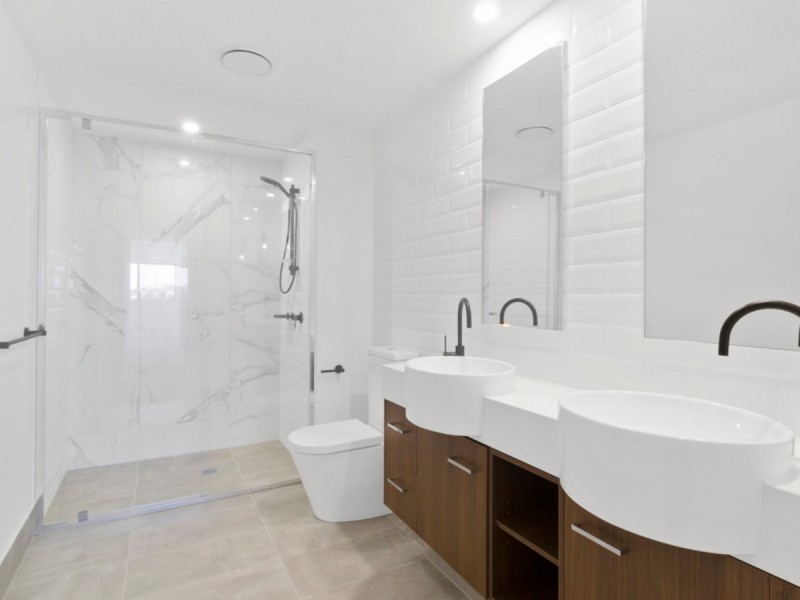 1204/397 Christine Avenue, Varsity Lakes QLD 4227