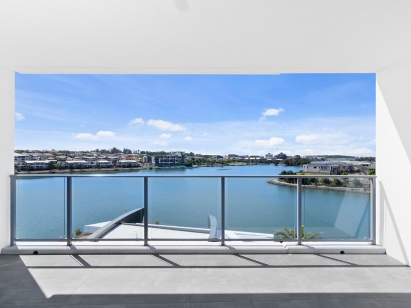 1204/397 Christine Avenue, Varsity Lakes QLD 4227