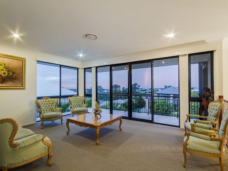 25 Worchester Terrace, Reedy Creek QLD 4227