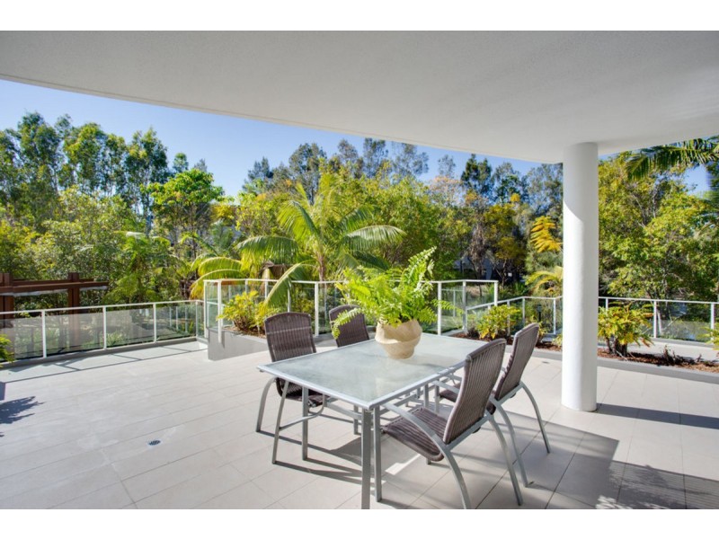 204/50 Riverwalk Avenue, Robina QLD 4226