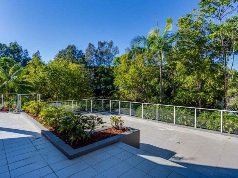 204/50 Riverwalk Avenue, Robina QLD 4226