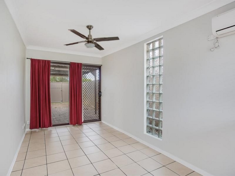 102 Central Street, Labrador QLD 4215