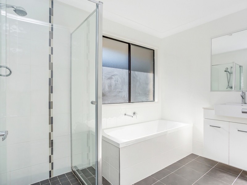 22A Freda Street, Ashmore QLD 4214