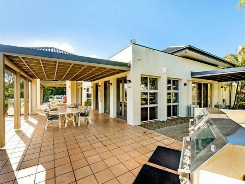 172 Easthill Drive, Robina QLD 4226