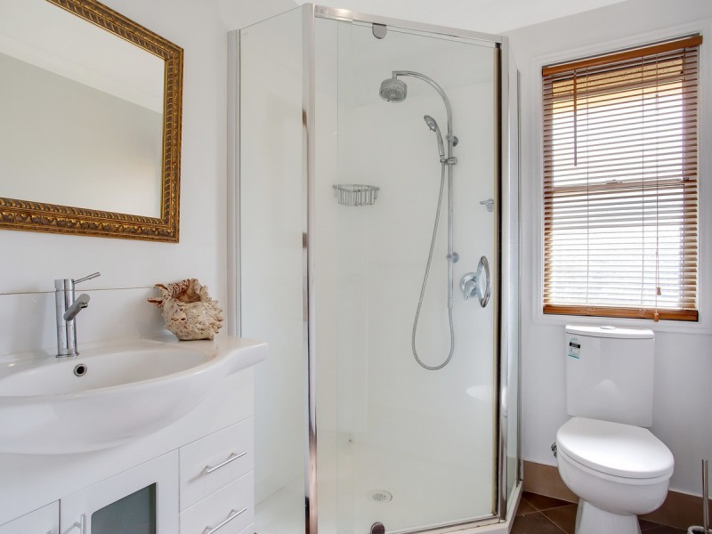 211/215 Cottesloe Drive, Mermaid Waters QLD 4218