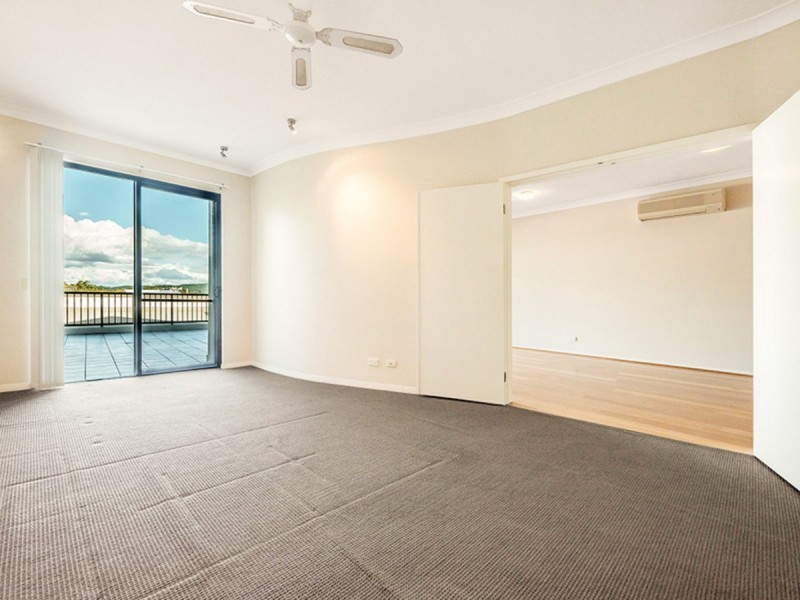 5/27 Ranier Crescent, Varsity Lakes QLD 4227