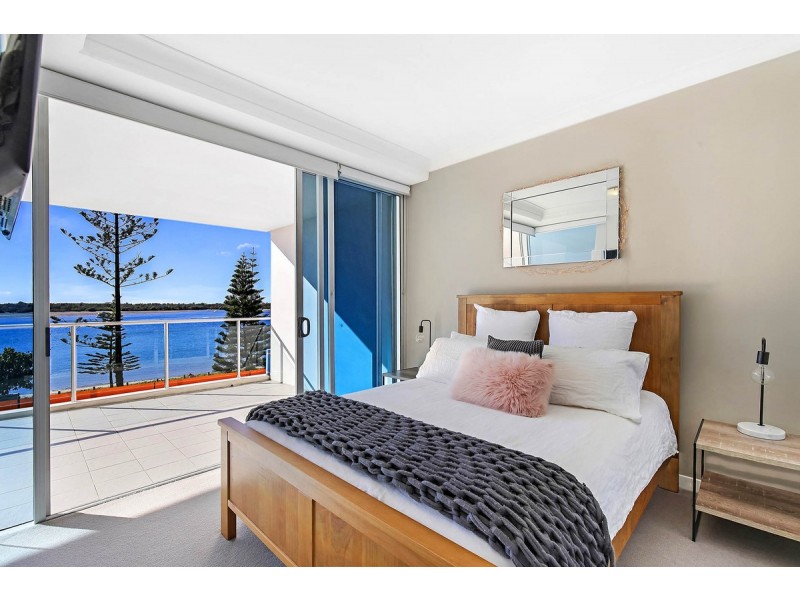 311/430 Marine Parade, Biggera Waters QLD 4216