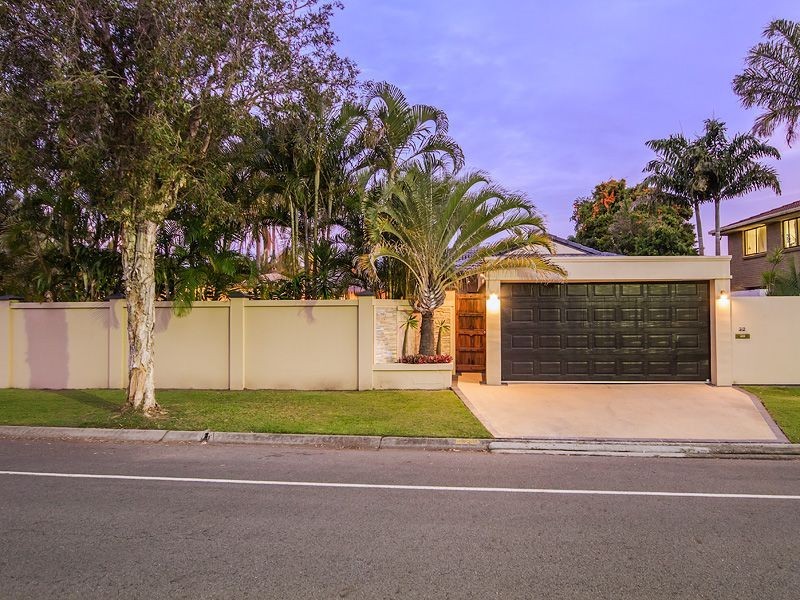 22 Barrier Reef Drive, Mermaid Waters QLD 4218