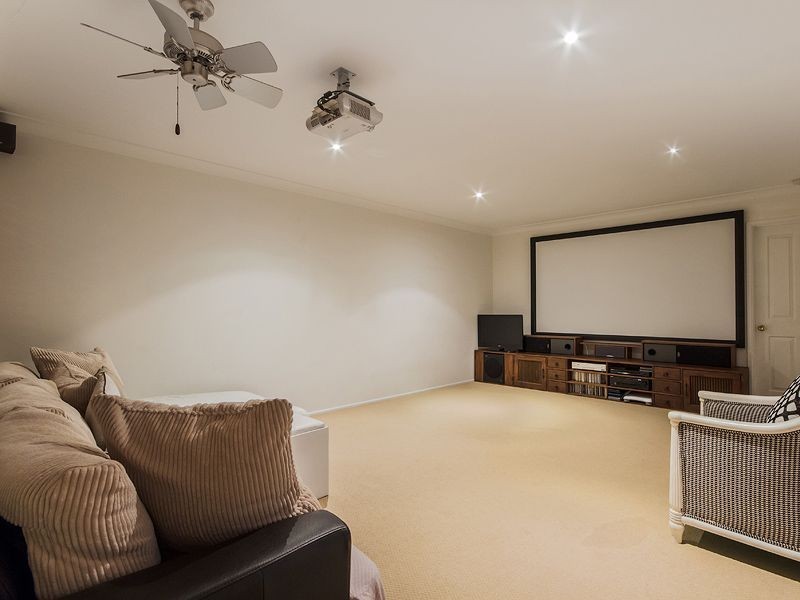 22 Barrier Reef Drive, Mermaid Waters QLD 4218