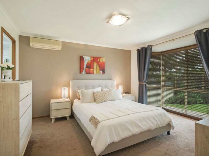 4 Hindmarsh  Court, Robina QLD 4226