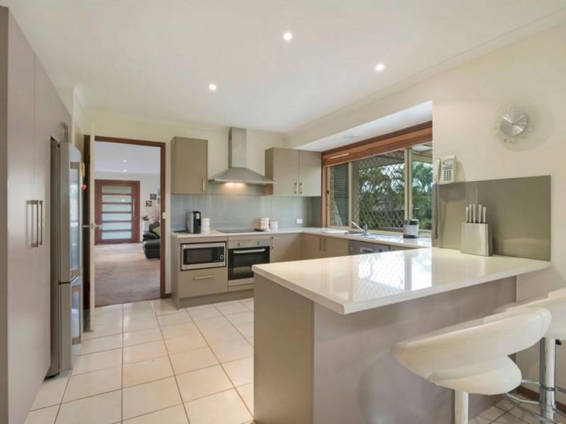 4 Hindmarsh  Court, Robina QLD 4226