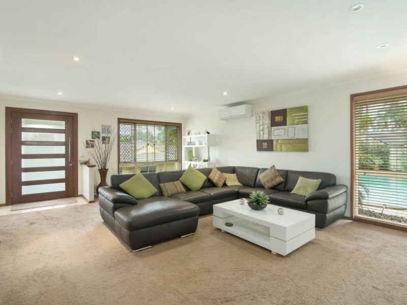 4 Hindmarsh  Court, Robina QLD 4226