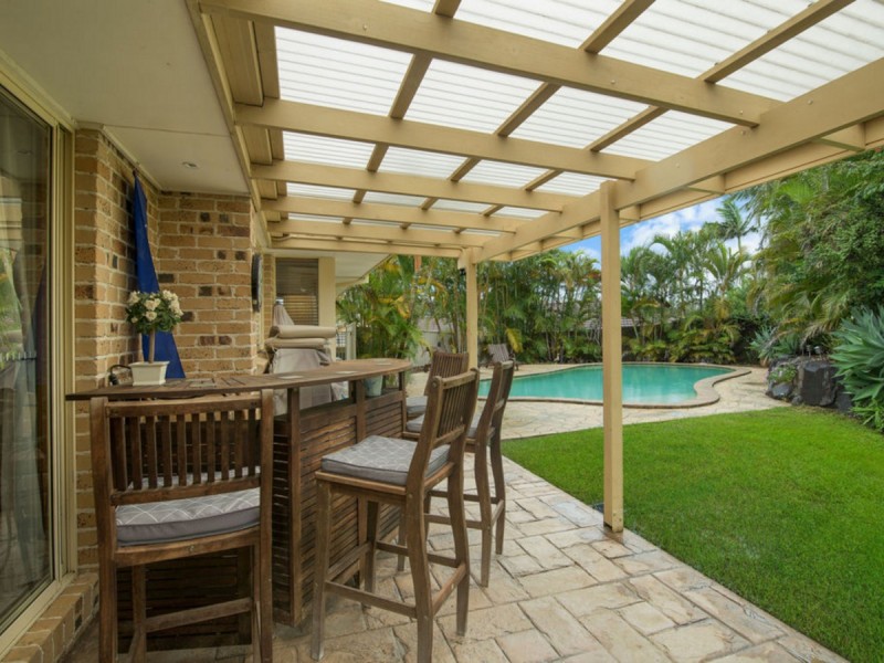 4 Hindmarsh  Court, Robina QLD 4226