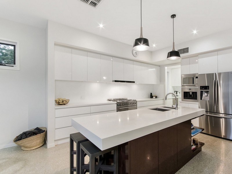 336 Ron Penhaligon Way, Robina QLD 4226