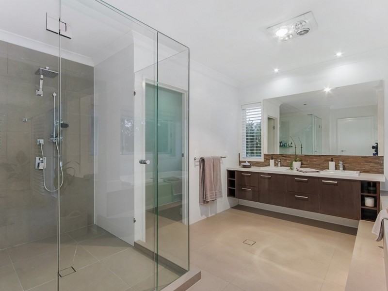 336 Ron Penhaligon Way, Robina QLD 4226