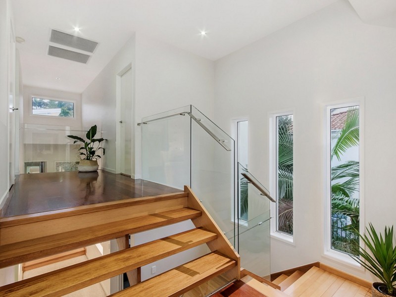 336 Ron Penhaligon Way, Robina QLD 4226