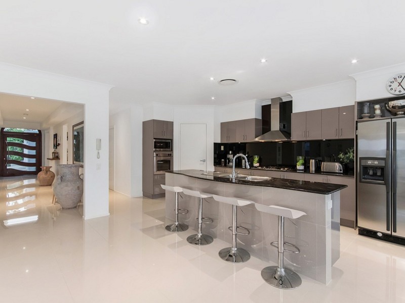 841 Legend Trail, Robina QLD 4226