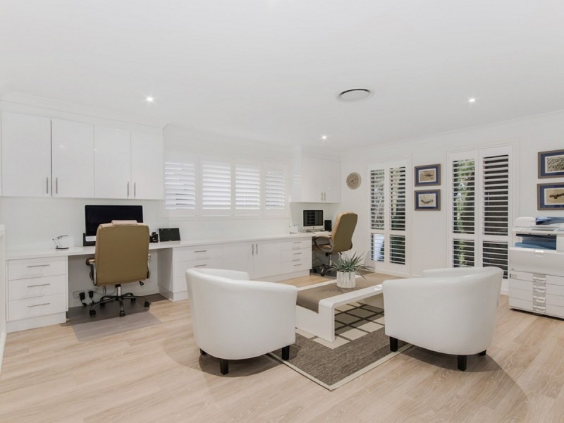 841 Legend Trail, Robina QLD 4226