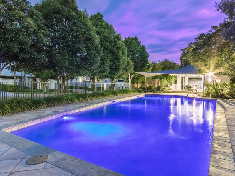 841 Legend Trail, Robina QLD 4226