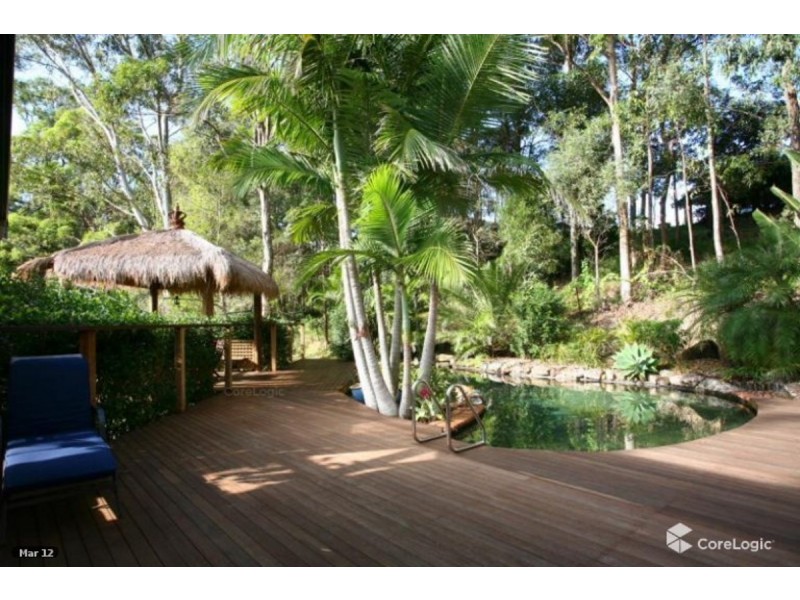 4 Coastview Crescent, Tallai QLD 4213