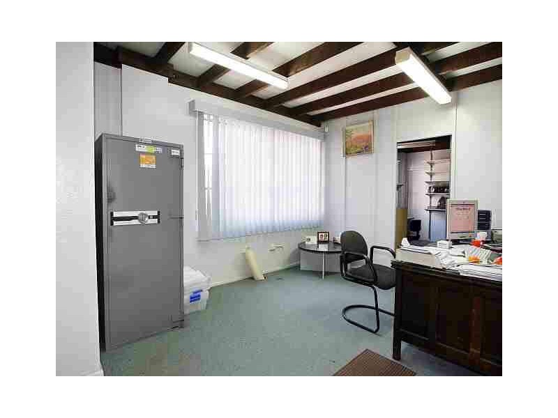 1 Shirlow St., Marrickville NSW 2204