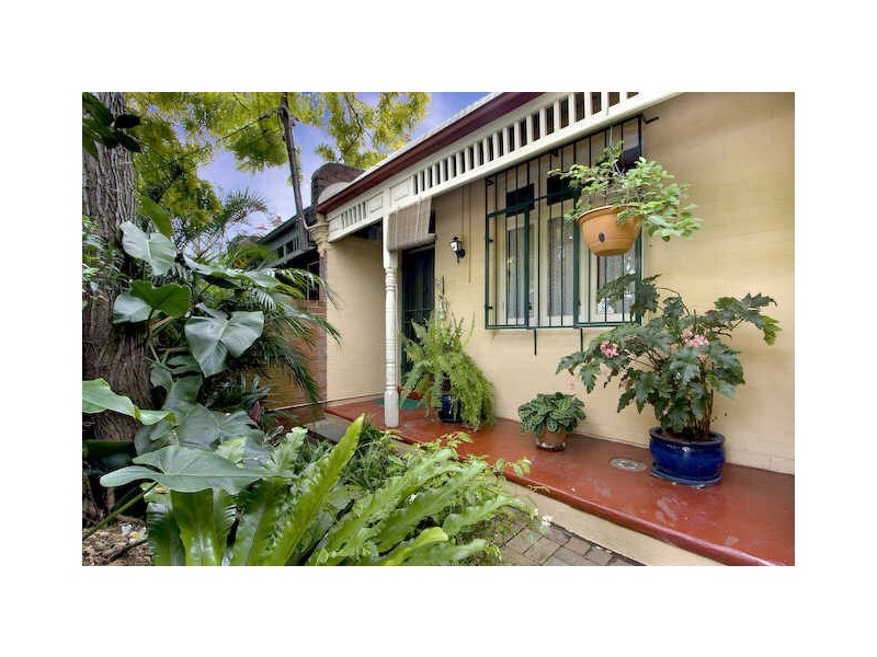 150 Unwins Bridge Road, St Peters NSW 2044